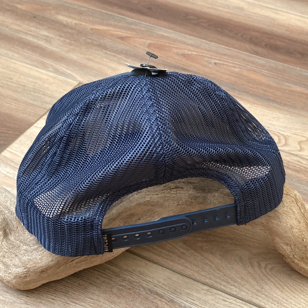 RIPCURL HAT - Picture 4 of 6